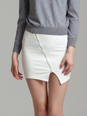 Diagonal Zipper Mini Skirt