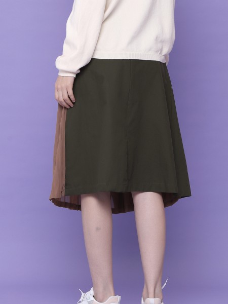 Side Pleats Skirt