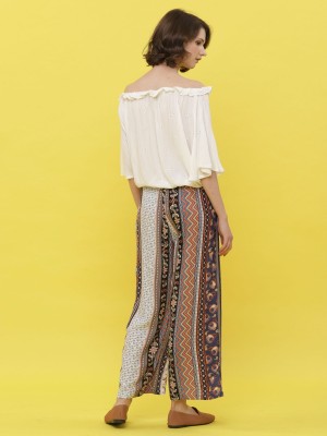 2 Pcs Bohem Print Pants With Embroidered Top