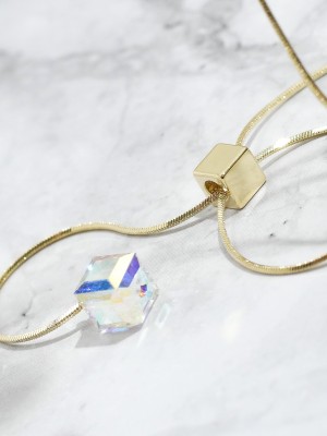 Cube Resin Gold Plate Necklace