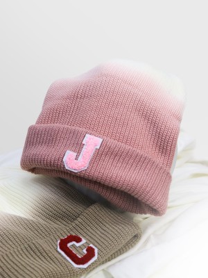 Ribbed Ombre Beanie