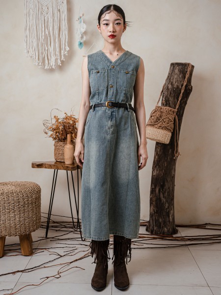 TW Belle Denim Midi Dress