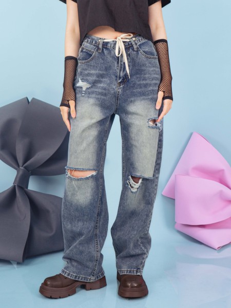 PT Shoe Lace String Knee Ripped Denim