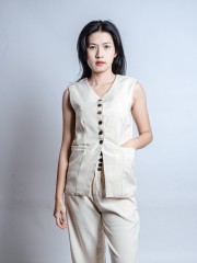 HT Alia Multi Buttons Vest