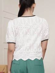 Embroidery Back Outline Shirt